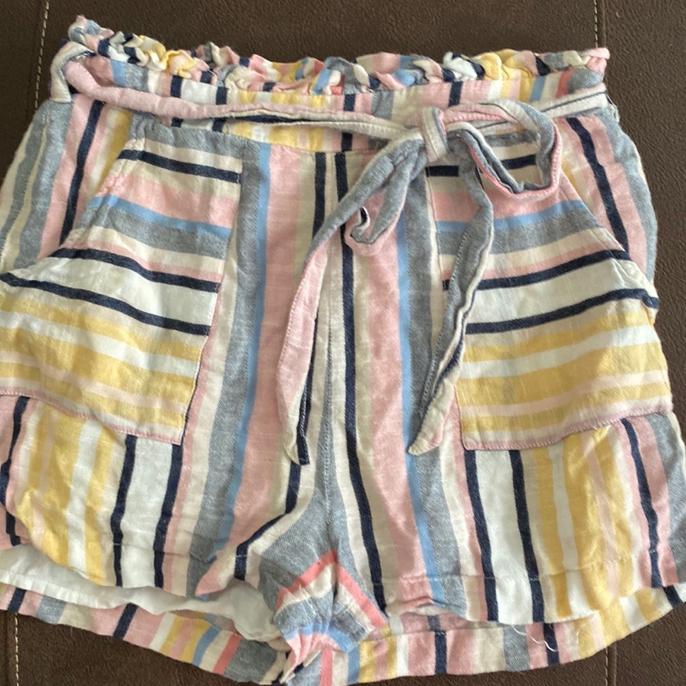 Women’s Harper Heritage linen look Medium Striped Paperbag Shorts Francesca’s